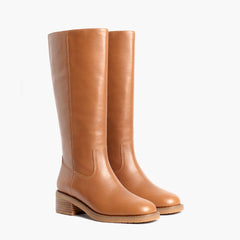 Arden | Saddle — three-quarter view