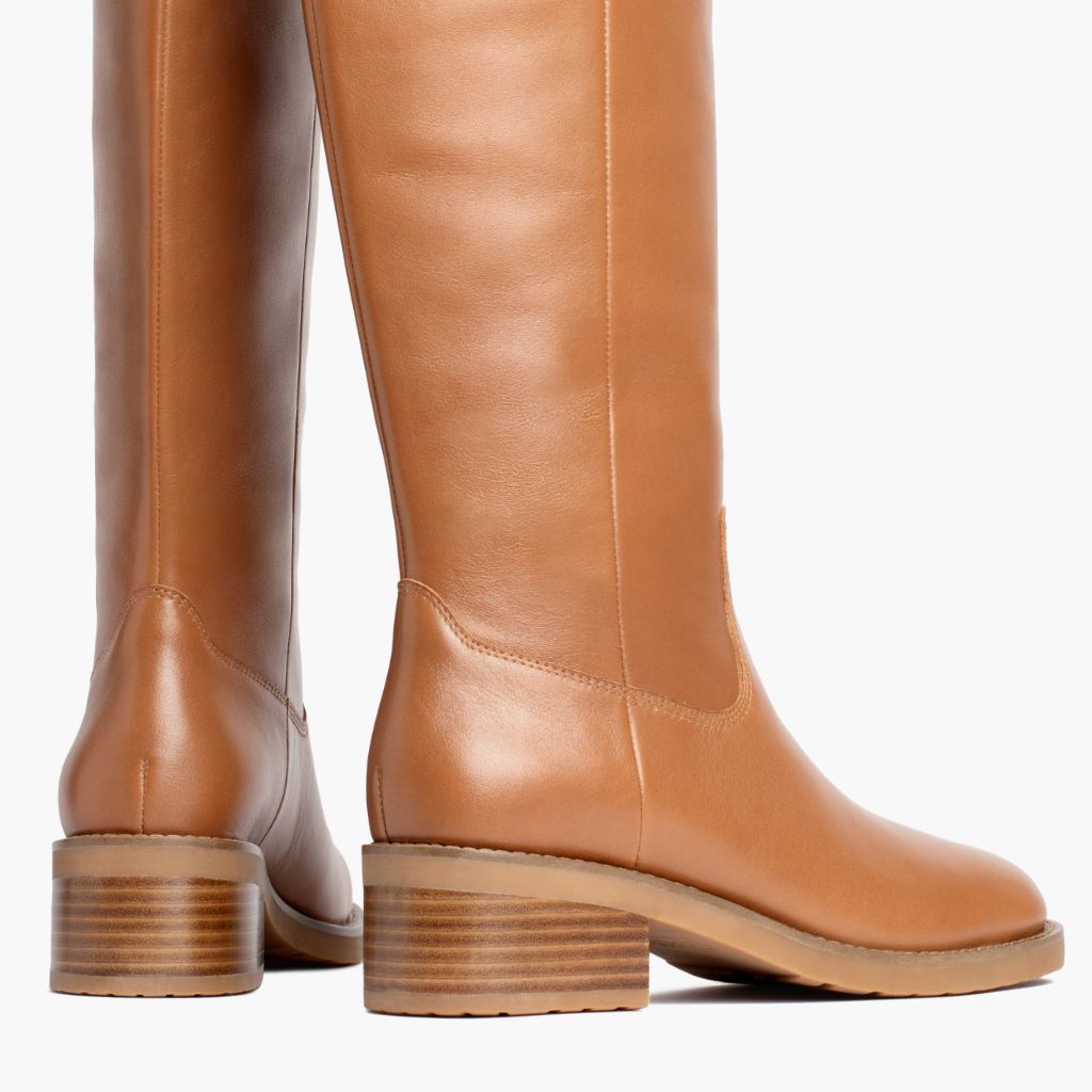 Arden | Saddle — rear view